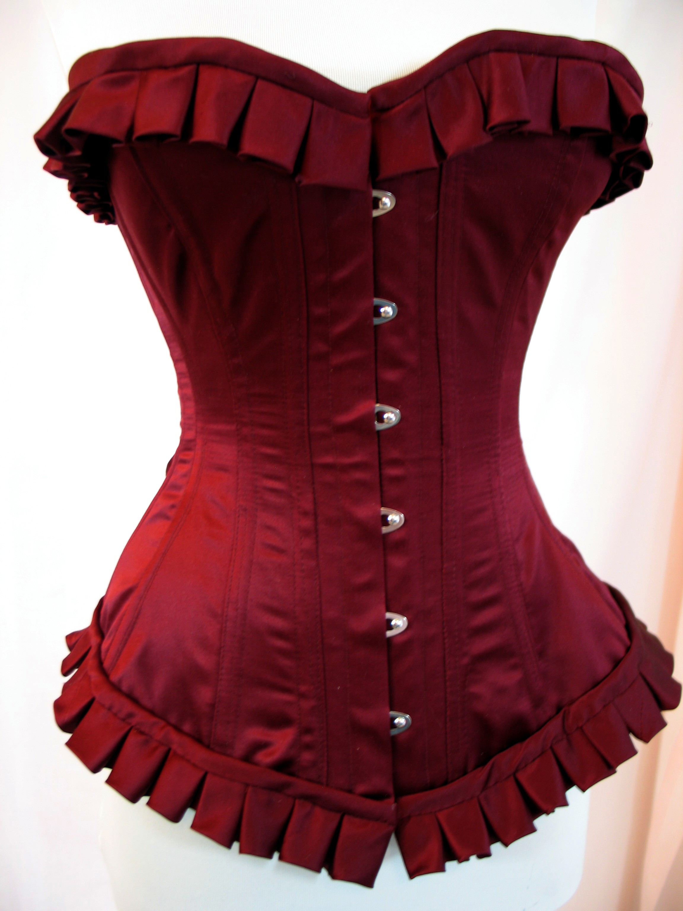 garnet corset